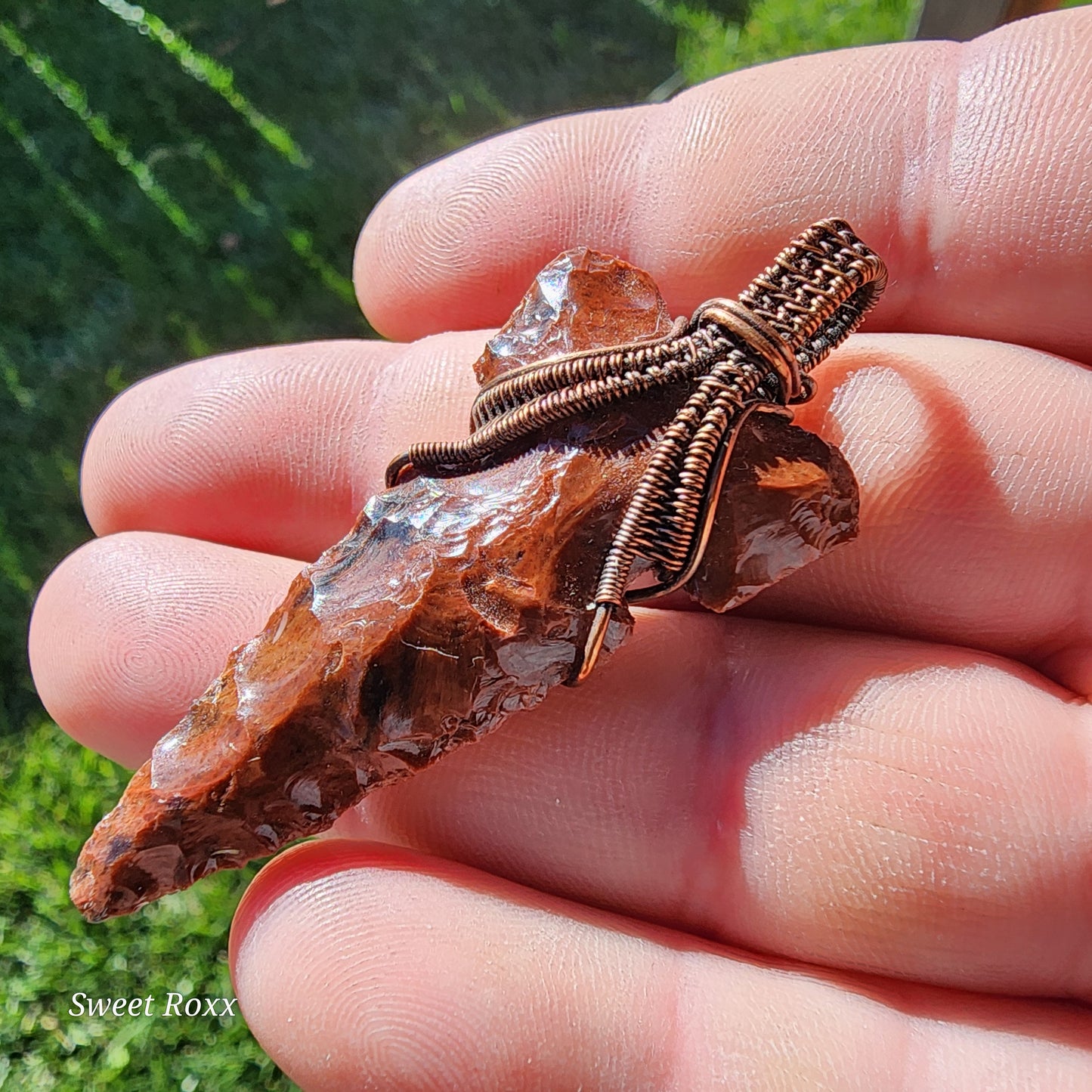 Handmade Mahogany Obsidian Arrowhead Pendant.