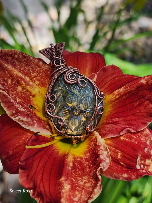 Hand-Carved Labradorite Flower Pendant with Antique Copper