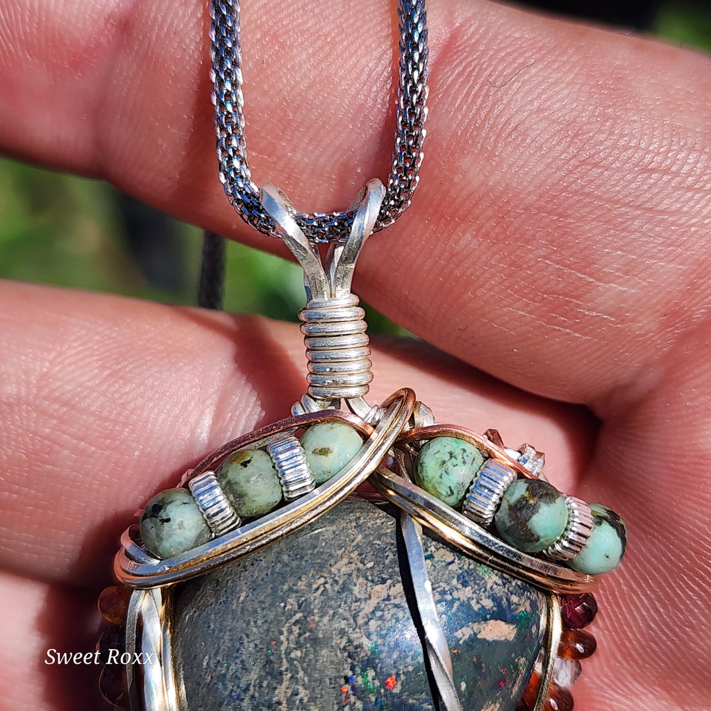 The Sovereign Oracle Talisman