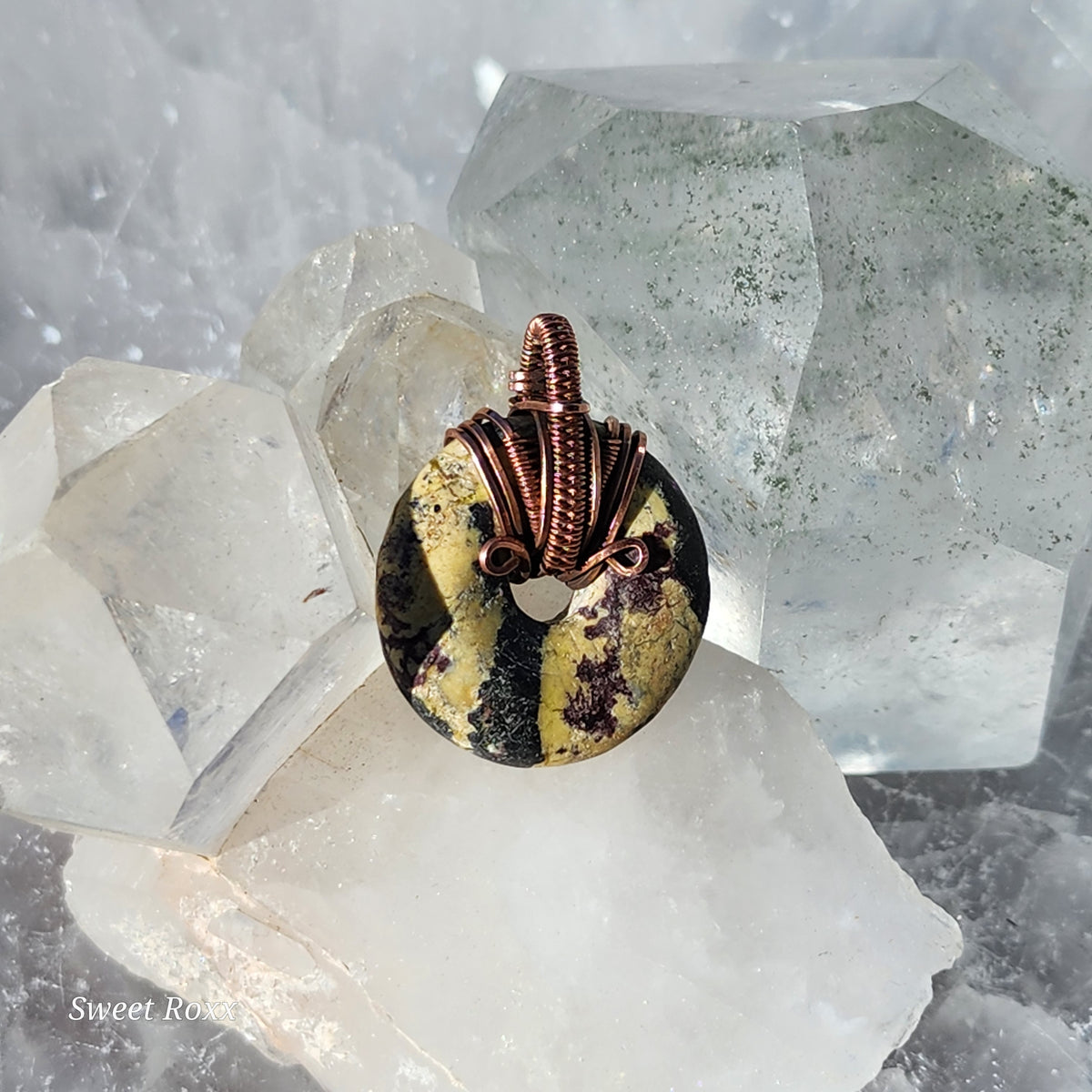 Atlantasite Stichtite Donut Medallion