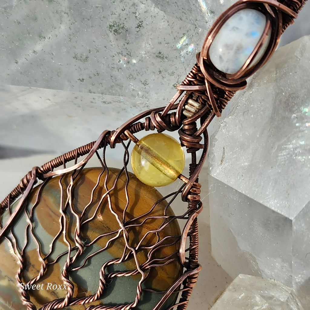 The Desert Spirit Weaver Talisman