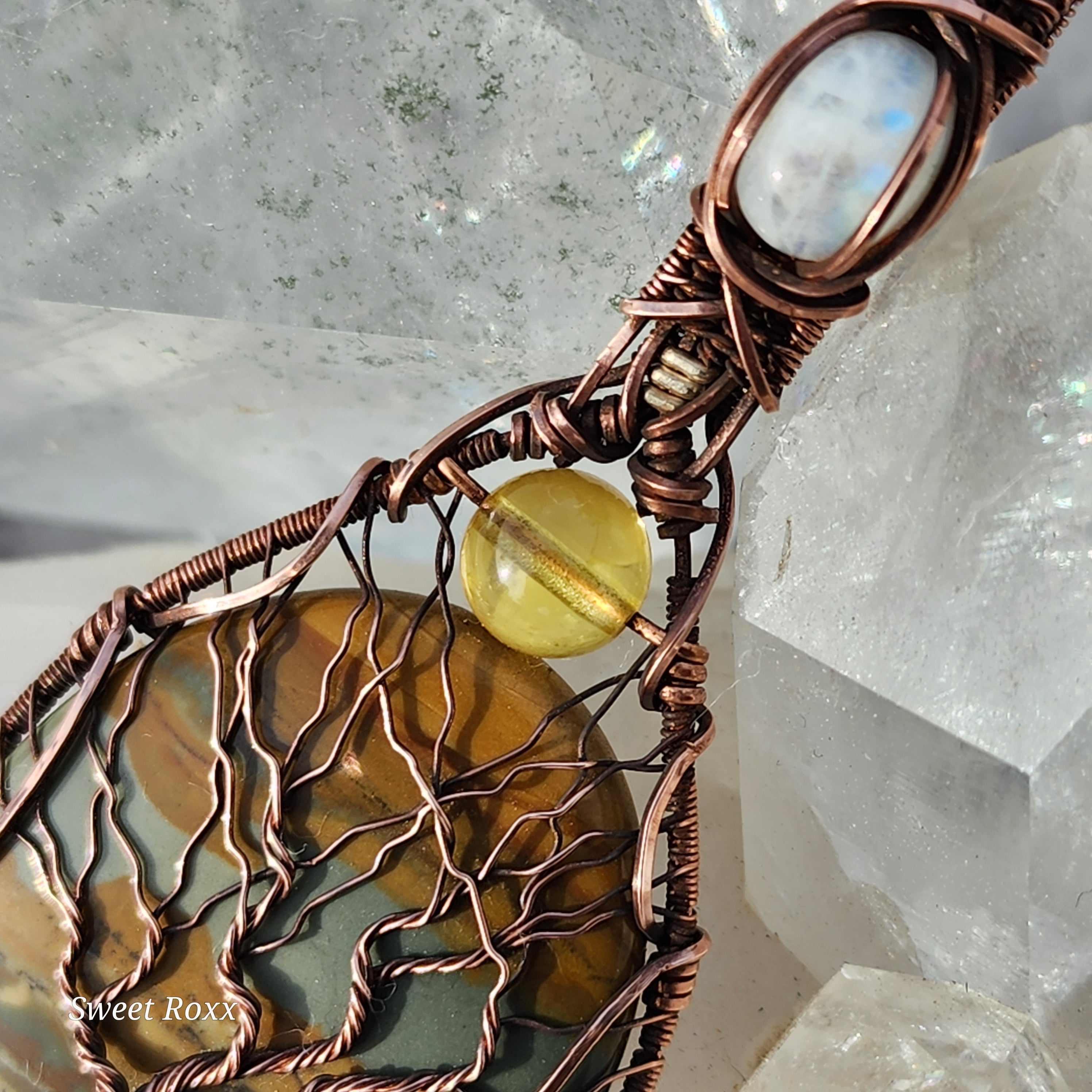 The Desert Spirit Weaver Talisman