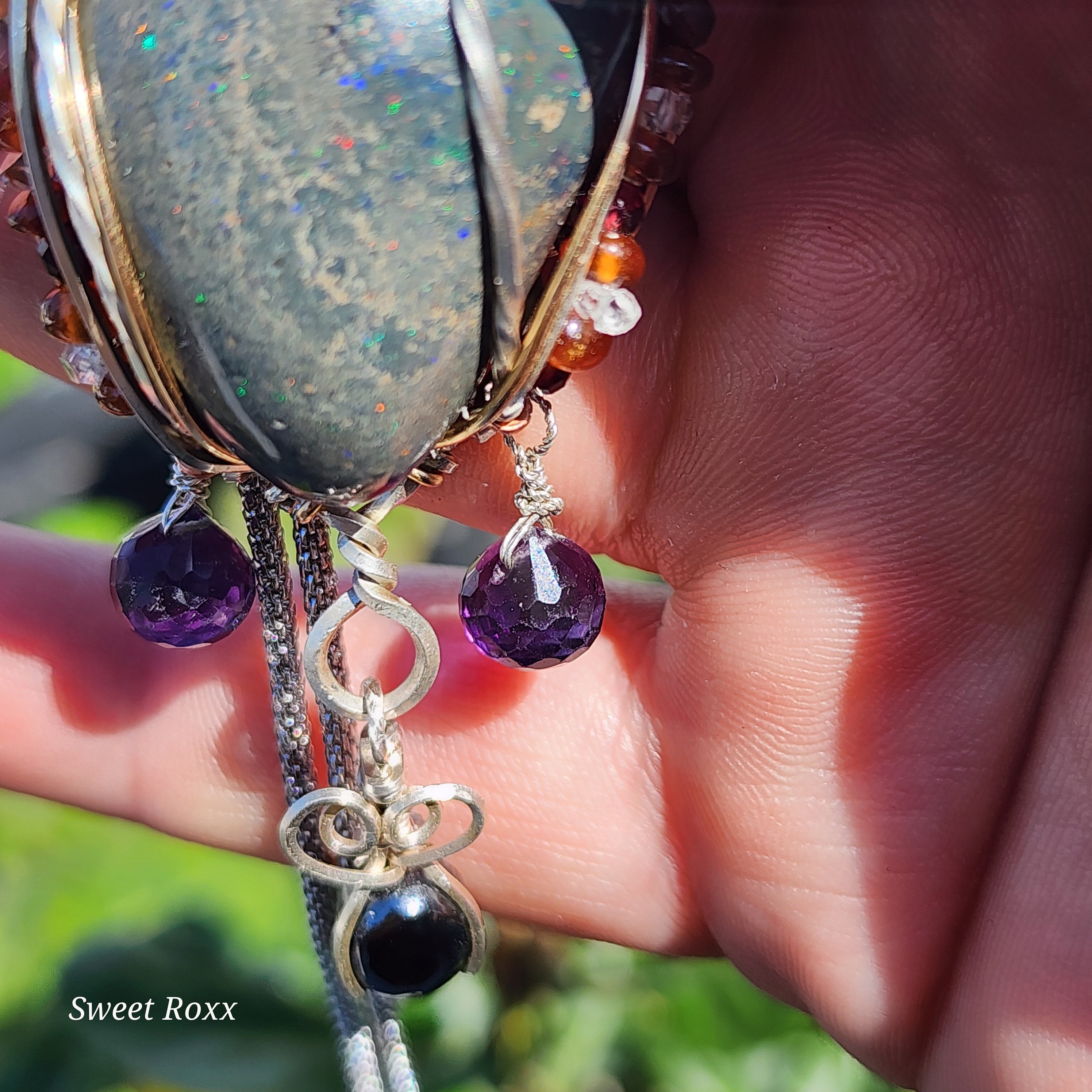 The Sovereign Oracle Talisman
