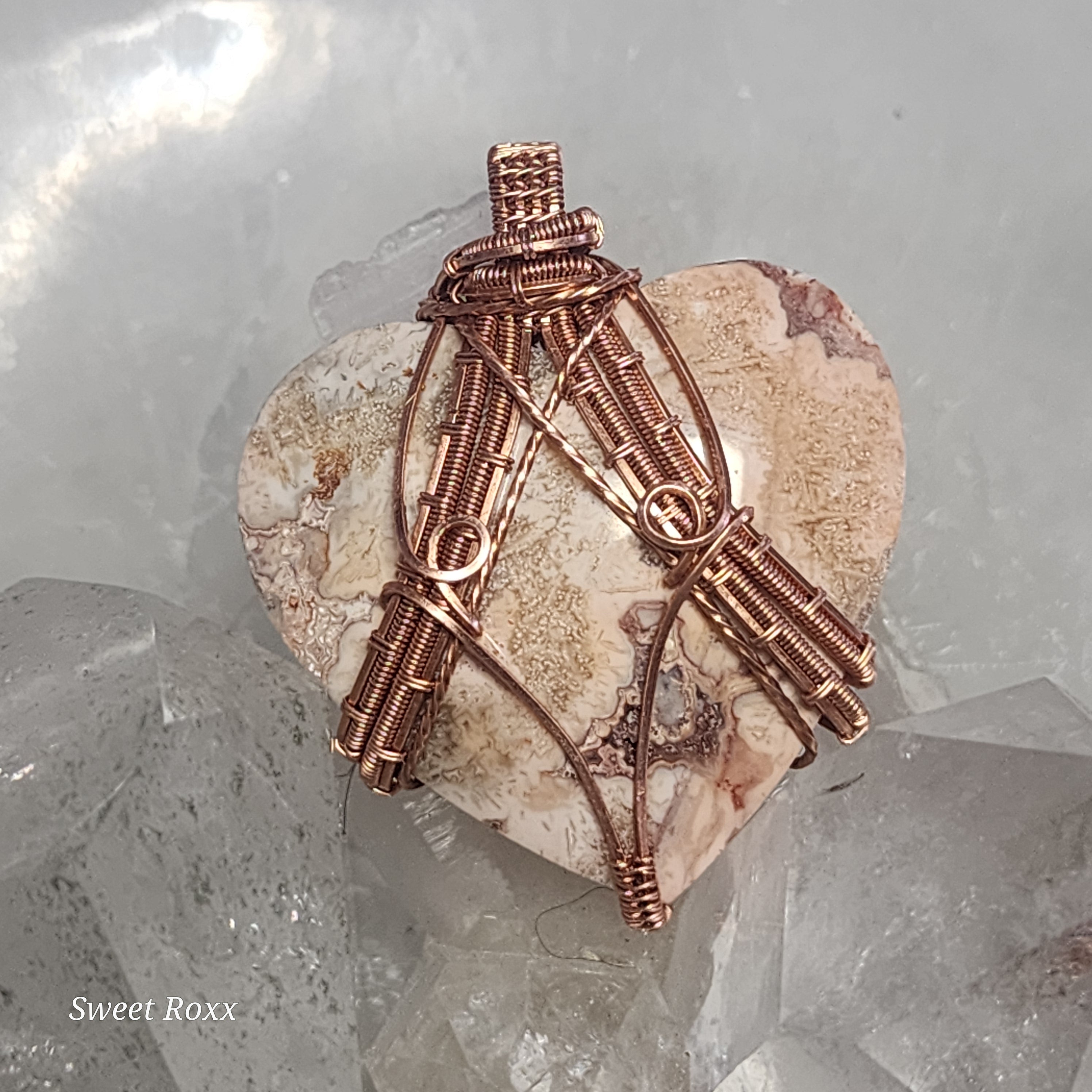 Mexican Crazy Lace Agate Reversible Heart Pendant