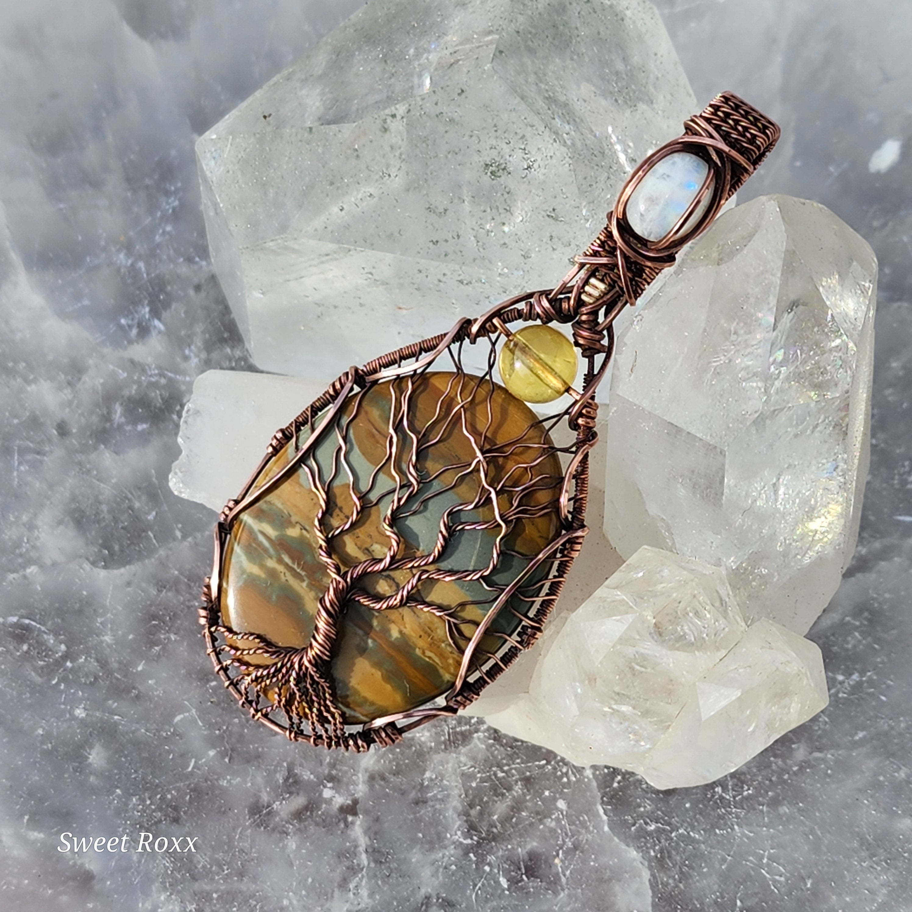 The Desert Spirit Weaver Talisman