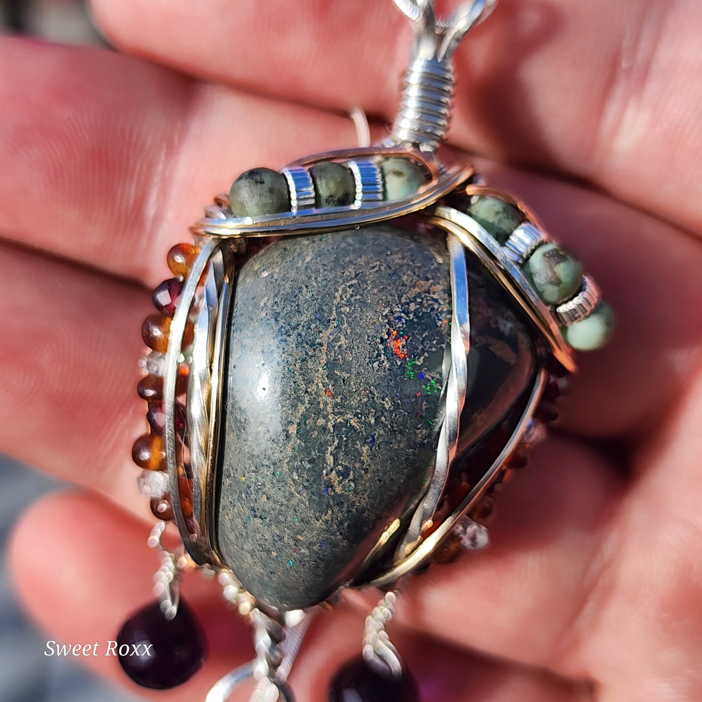 The Sovereign Oracle Talisman