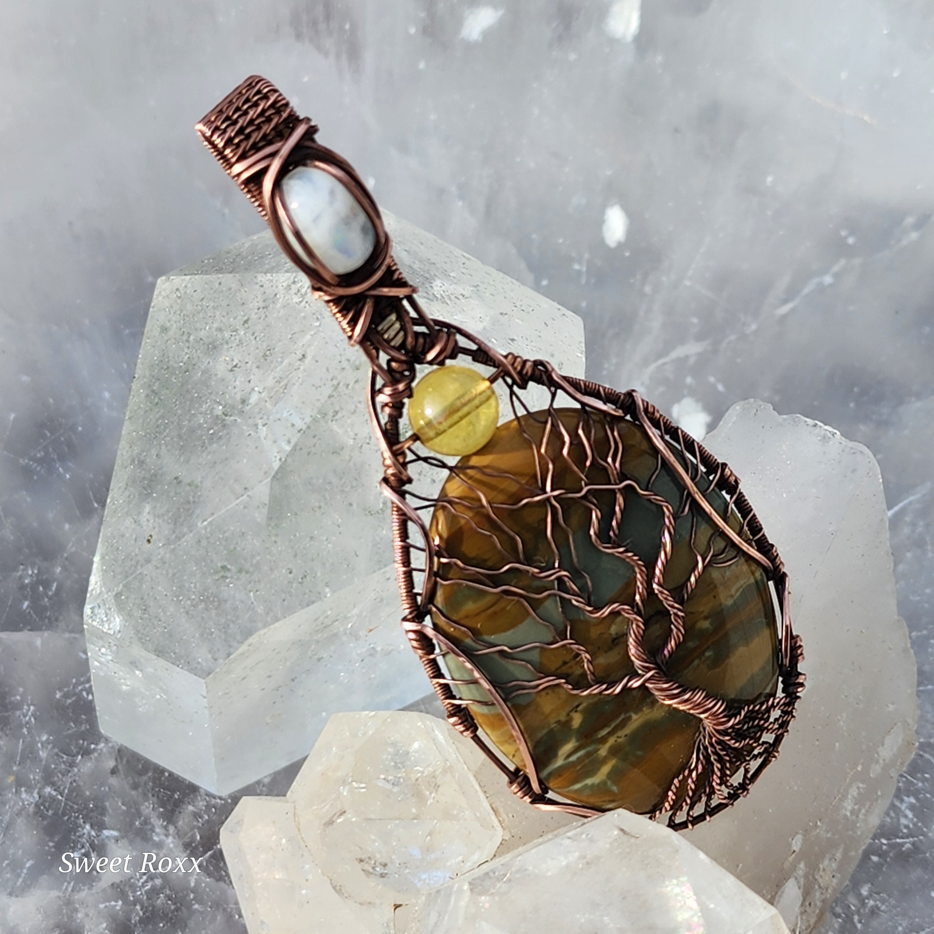 The Desert Spirit Weaver Talisman