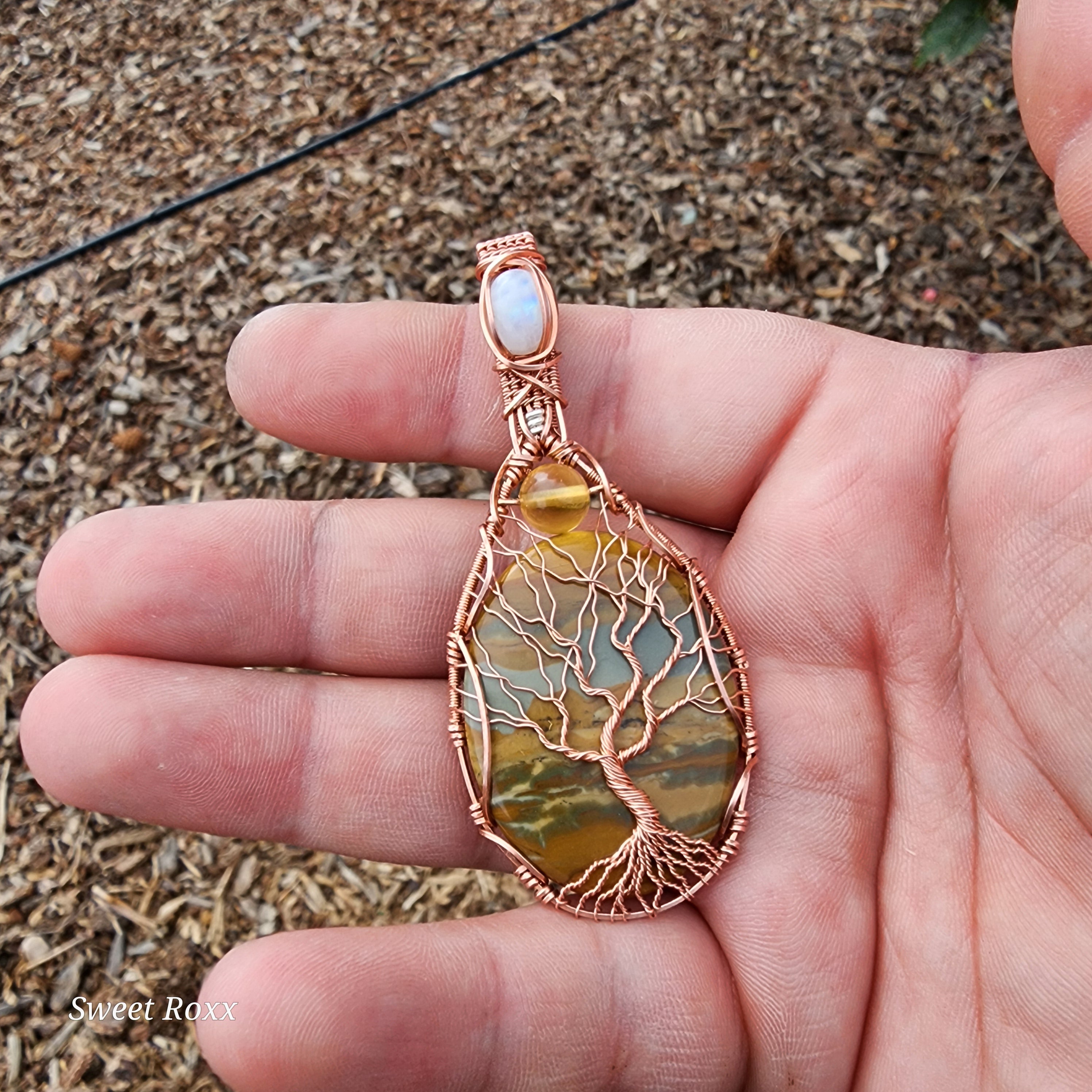 The Desert Spirit Weaver Talisman