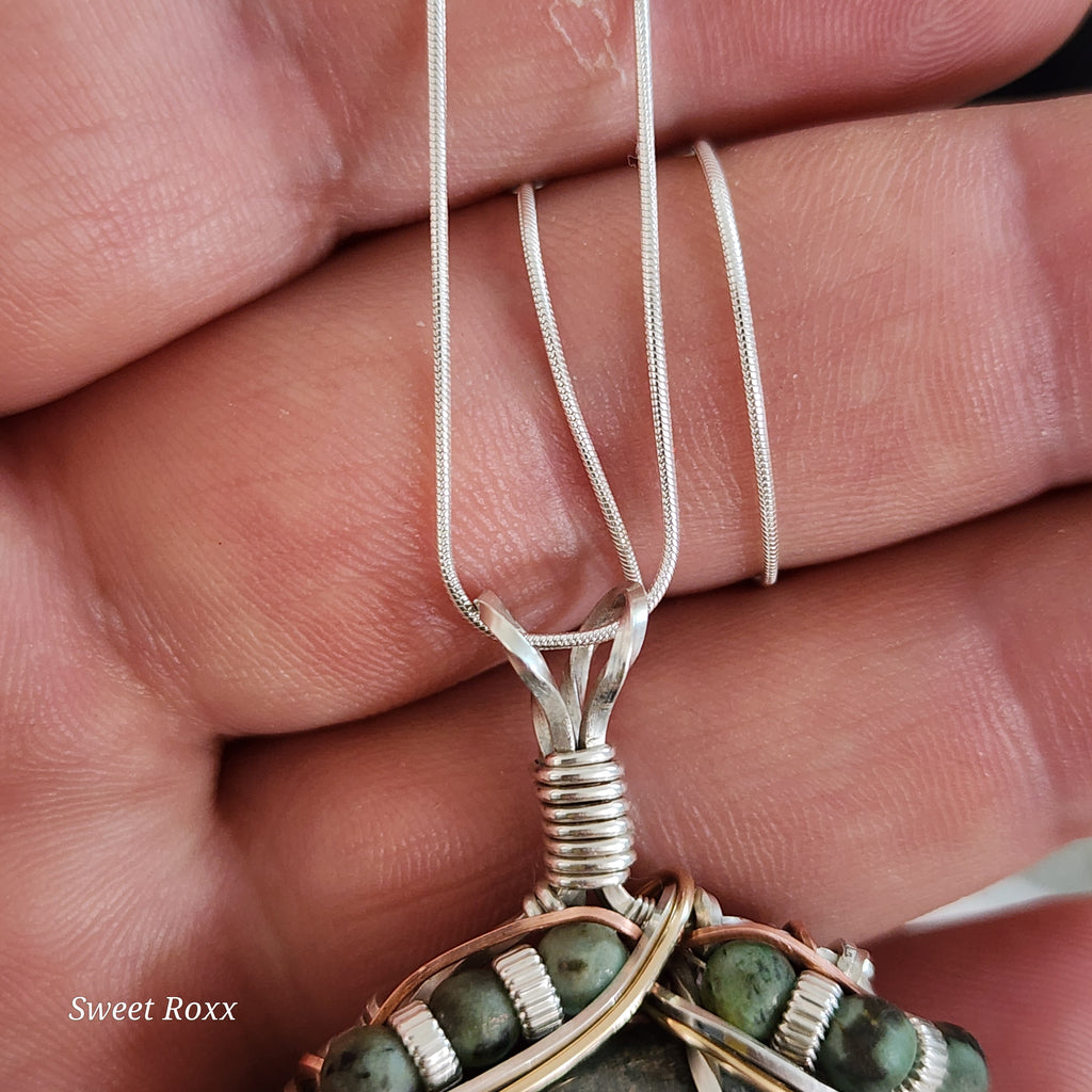 The Sovereign Oracle Talisman