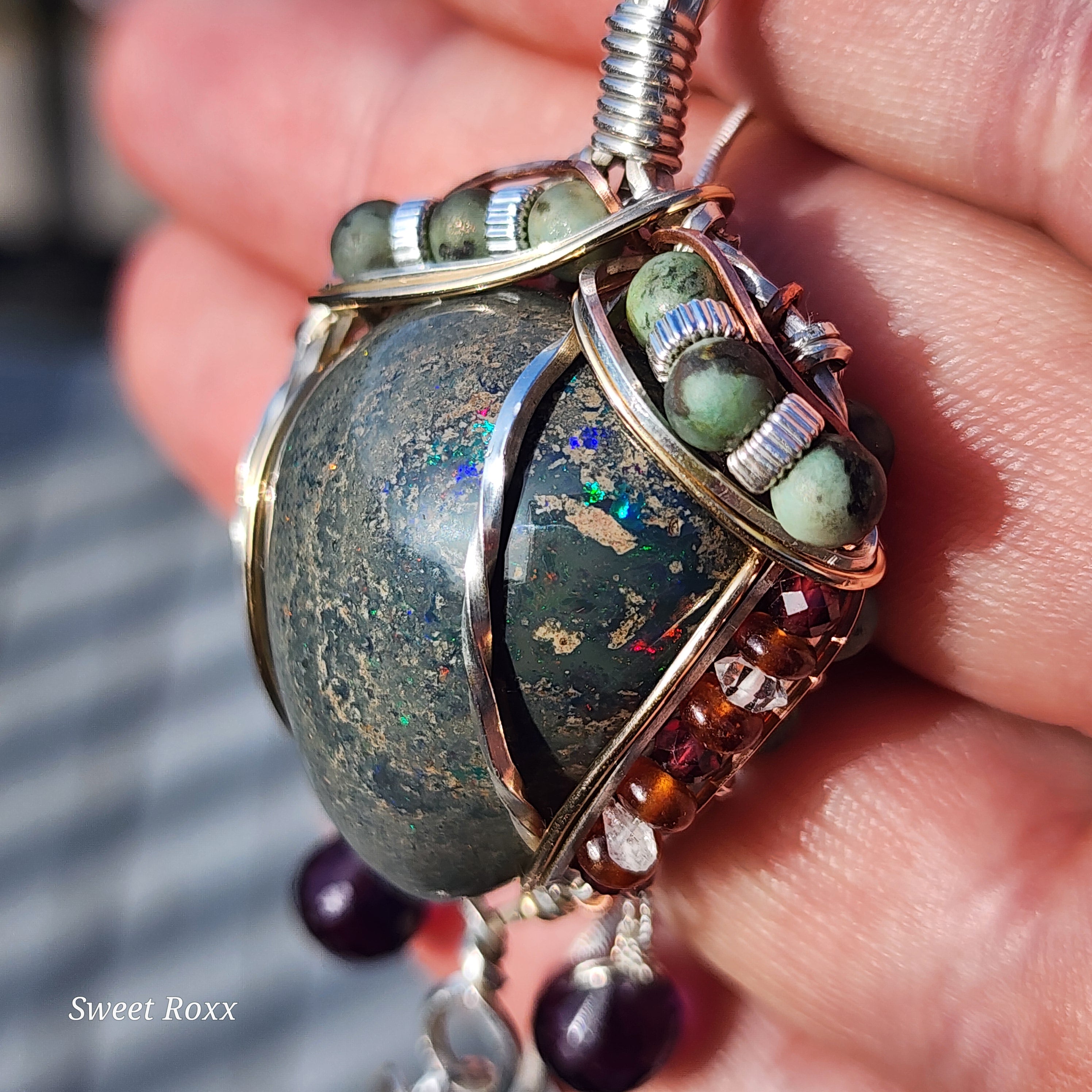 The Sovereign Oracle Talisman